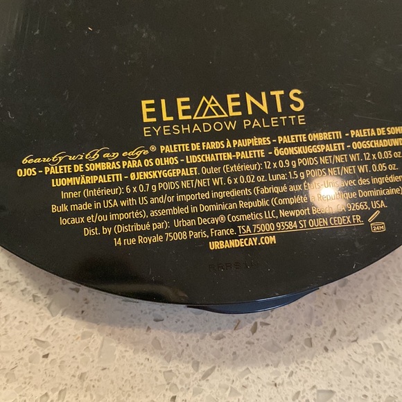 Urban Decay Elements Limited Edition Eyeshadow Palette - Picture 5 of 10